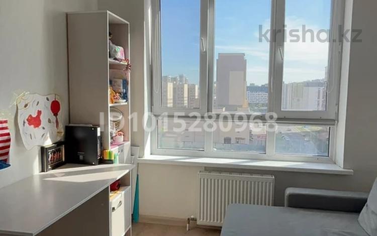 3-комнатная квартира · 68 м² · 8/11 этаж, Бектурова 4 за 45 млн ₸ в Астане, Нура р-н — фото 2