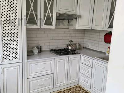 3-бөлмелі пәтер · 110 м² · 4/5 қабат, Нұрсәт ш/а 238, бағасы: 290 000 ₸ в Шымкенте, Каратауский р-н