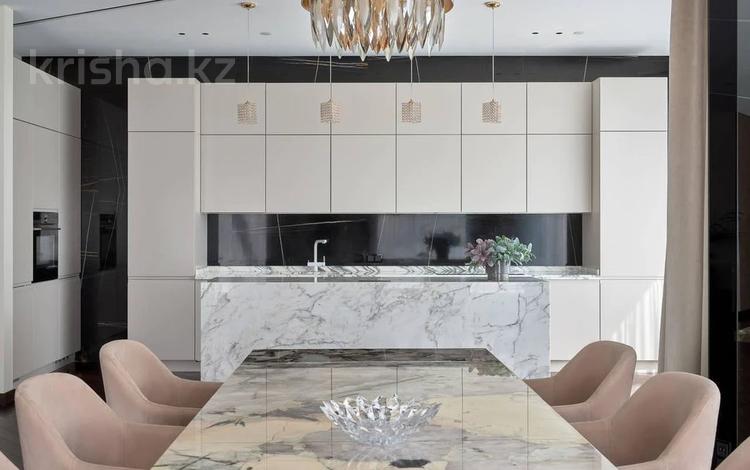 5-комнатная квартира · 325 м² · 18/20 этаж, ул. Жүмекен Нәжімеденов 2 за 2.5 млн ₸ в Астане, Алматы р-н — фото 2