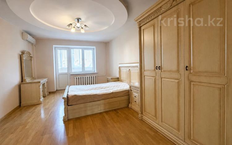 4-комнатная квартира · 185 м² · 4/9 этаж, мкр Самал-3 21 за 650 000 ₸ в Алматы, Медеуский р-н — фото 14