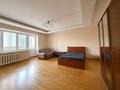 4-комнатная квартира · 185 м² · 4/9 этаж, мкр Самал-3 21 за 650 000 ₸ в Алматы, Медеуский р-н — фото 10
