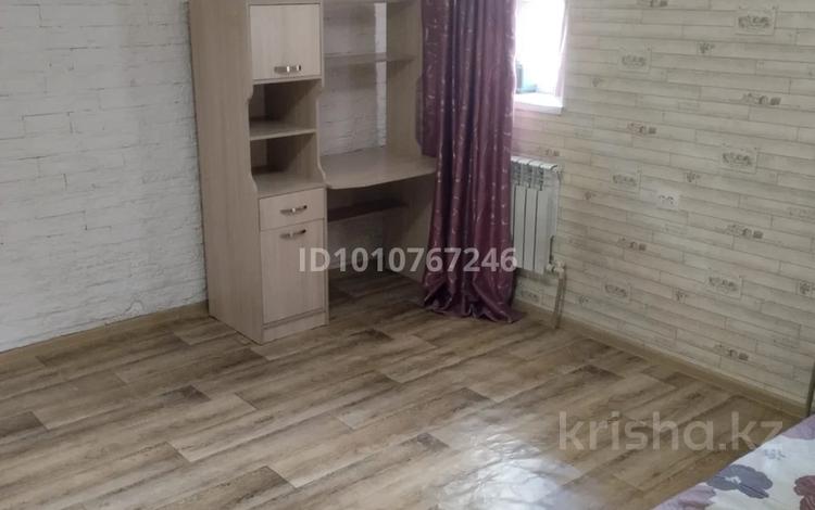 Часть дома · 2 комнаты · 80 м² · 6 сот., Янушкевича 27 за 200 000 ₸ в Алматы, Медеуский р-н — фото 2