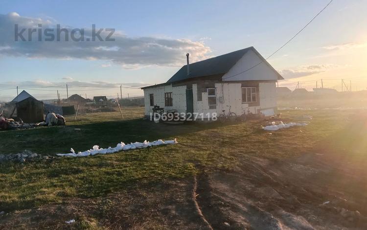 Жеке үй · 3 бөлме · 70 м² · 10 сот., Ахмирово — Байсейтова, бағасы: 9 млн ₸ в Усть-Каменогорске — фото 2