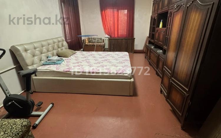 Отдельный дом · 2 комнаты · 40 м² · 2 сот., Декабристов 16 — Чимкентская за 130 000 ₸ в Алматы, Турксибский р-н — фото 3