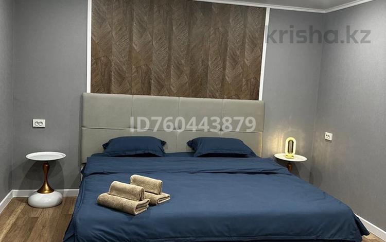 1-комнатная квартира · 40 м² · 2/5 этаж, Бауыржан Момышулы 99 — Торайгырова-Б. Момышулы за 16 000 〒 в Экибастузе — фото 2