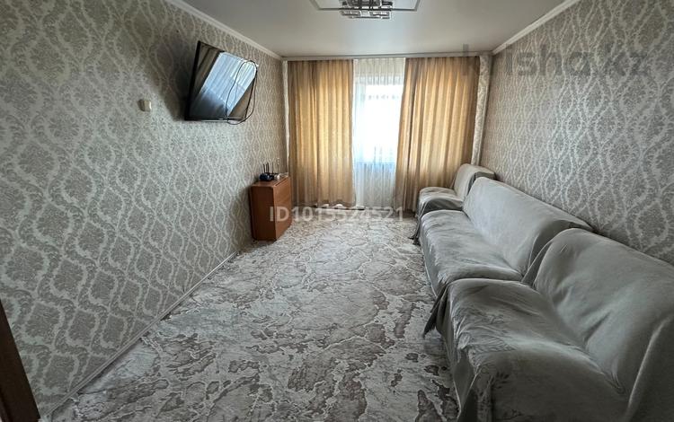 2-бөлмелі пәтер · 51.4 м² · 8 қабат, 15-шағынаудан 37, бағасы: 150 000 ₸ в Караганде, Алихана Бокейханова р-н — фото 2