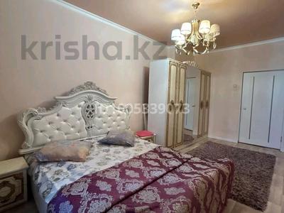 3-комнатная квартира · 68 м² · 2/5 этаж, Абая 160 за 2 000 〒 в Таразе