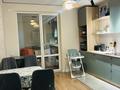 2-бөлмелі пәтер · 71 м² · 6/12 қабат, Торекулова 93, бағасы: 70 млн ₸ в Алматы, Алмалинский р-н — фото 3