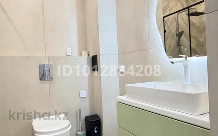 1-бөлмелі пәтер · 44 м² · 6/9 қабат, Набережная 23, бағасы: 300 000 ₸ в Петропавловске — фото 2