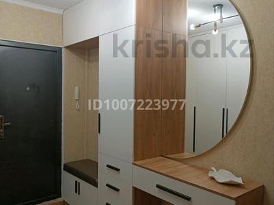2-комнатная квартира · 53.7 м² · 4/5 этаж, мкр 8 62/1 — 101 стрелковой бригады за 20.5 млн 〒 в Актобе