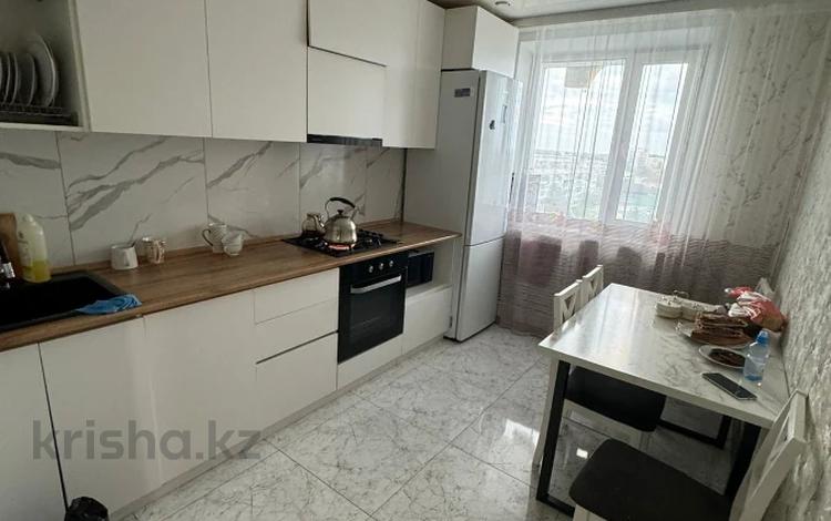 3-бөлмелі пәтер · 70 м² · 9/10 қабат, 8 микрорайон, бағасы: 31 млн ₸ в Костанае — фото 2