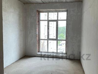 2-комнатная квартира · 54 м² · 5/10 этаж, улица Алихан Бокейхан 17 — Пересечение с ул. Орынбор, район Триумфальной арки за 31.5 млн ₸ в Астане, Есильский р-н