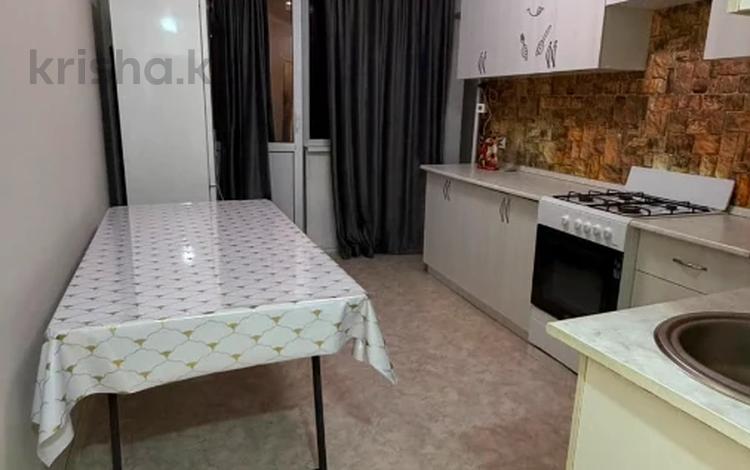 1-бөлмелі пәтер · 38 м² · 5/9 қабат, Райымбек Батыр 277, бағасы: 23 млн ₸ в  — фото 2