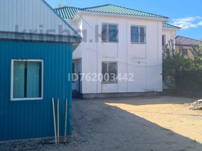 Продажа домов и дачи в Актюбинской обл.: Отдельный дом · 5 комнат · 196 м² · 4.5 сот., Сазда-1, Переулок Темиржол за 50 млн 〒 Отдельный дом · 5 комнат · 196 м² · 4.5 сот., Сазда-1, Переулок Темиржол за 50 млн 〒 в Актобе