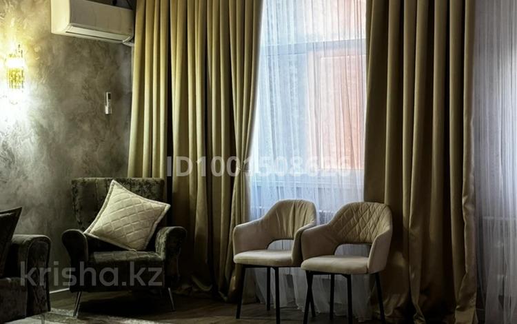 3-бөлмелі пәтер · 140 м² · 10/10 қабат, 18А мкр 5, бағасы: 61 млн ₸ в Актау — фото 58
