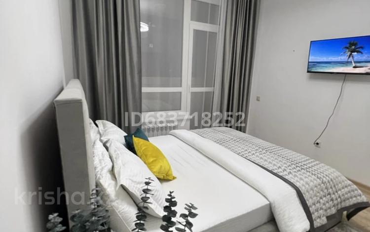 2-комнатная квартира · 70 м² · 5/8 этаж, Кабанбай батыра 60/12 за 25 000 ₸ в Астане, Есильский р-н — фото 46