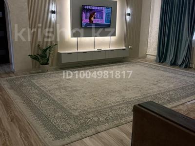 Отдельный дом · 3 комнаты · 160 м² · 7 сот., Макатаева 2 за 42 млн 〒 в Шамалгане