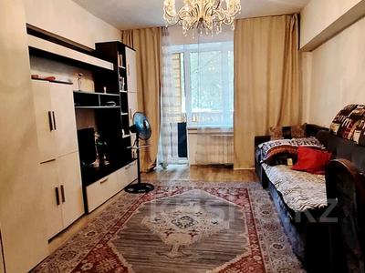 3-бөлмелі пәтер · 67 м² · 2/5 қабат, Толе би — Байзакова/Исаева, бағасы: 52 млн ₸ в Алматы, Алмалинский р-н