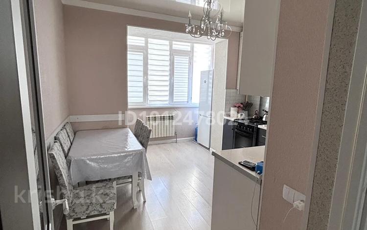 2-бөлмелі пәтер · 65 м² · 3/5 қабат, 19-й мкр 38/1, бағасы: 25 млн ₸ в Актау — фото 2