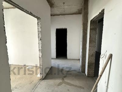 2-бөлмелі пәтер · 60 м² · 7/13 қабат, проспект Ыкылас Дукенулы — проспект Республики, бағасы: 19 млн ₸ в Астане, Сарыарка р-н