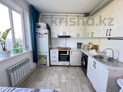 2-бөлмелі пәтер · 46 м² · 1/2 қабат, Бокажанова 78, бағасы: 11 млн ₸ в Зайсане