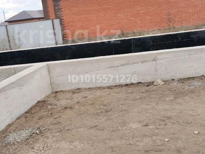 Жер телімі · 10 сотық, АКЖАР ПЛЮС 218 — Продам участок с фундаментом., бағасы: 9.5 млн ₸ в Актобе, жилой массив Акжар-2