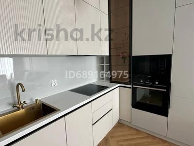 2-комнатная квартира, 40 м², 10/12 этаж, Бухаржырау 31 за 28 млн 〒 в Астане, Есильский р-н