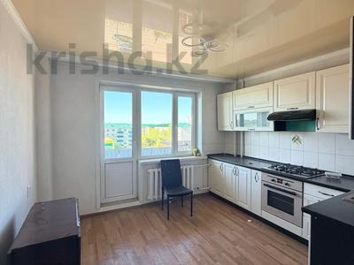 2-бөлмелі пәтер · 64 м² · 6/9 қабат, Қонаев ш/а. 58, бағасы: 23.5 млн ₸ в Уральске, мкр Кунаева