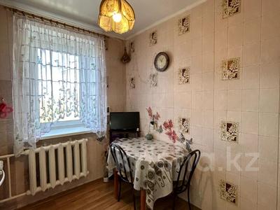 3-комнатная квартира, 63.5 м², 5/5 этаж, Назарбаева за ~ 20.3 млн 〒 в Петропавловске