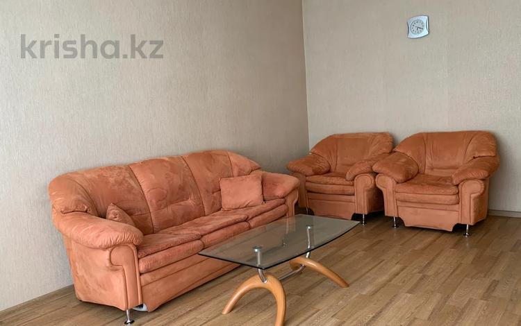 2-бөлмелі пәтер · 57 м² · 2/5 қабат, Есенова 9, бағасы: 350 000 ₸ в Алматы, Медеуский р-н — фото 2