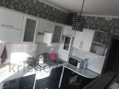 2-бөлмелі пәтер, 60 м², 3/10 қабат, Домбыралы 3 а — Валиханова Саина, бағасы: 22 млн 〒 в Кокшетау