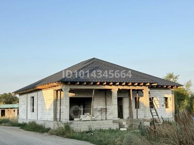 Жеке үй · 4 бөлме · 224 м² · 8 жүзд., Нурлы 7, бағасы: 35 млн ₸ в 