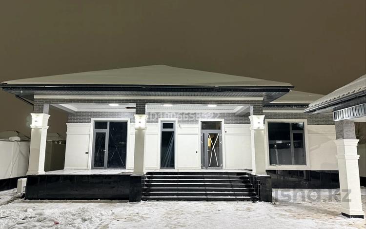 Отдельный дом · 5 комнат · 260 м² · 9 сот., мкр Улы Дала за 92 млн 〒 в Таразе — фото 185