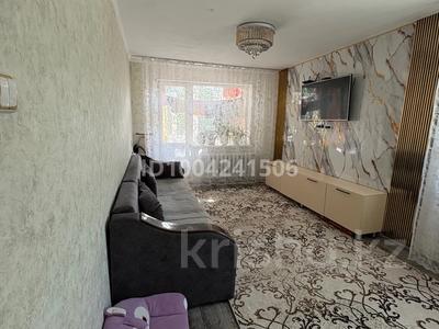 2-комнатная квартира · 42 м² · 2/5 этаж, 14 микрорайон дом 1 за 15.5 млн 〒 в Семее