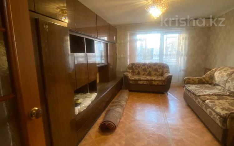 3-комнатная квартира, 60 м², 2/5 этаж, Танирбергенова за 20.5 млн 〒 в Семее — фото 9