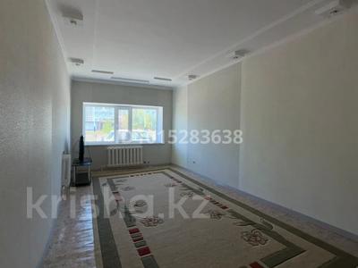 2-бөлмелі пәтер · 54 м² · 1/2 қабат, Бокенбай батыр 61, бағасы: 20 млн ₸ в Актобе