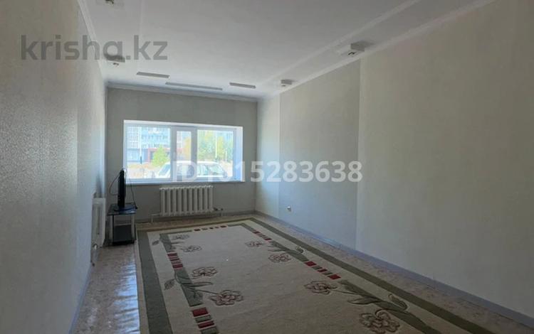 2-бөлмелі пәтер · 54 м² · 1/2 қабат, Бокенбай батыр 61, бағасы: 20 млн ₸ в Актобе — фото 2