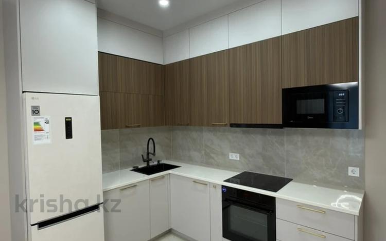 2-комнатная квартира · 70 м², Бухар жырау 13 — 809 за 65 млн ₸ в Астане, Есильский р-н — фото 9