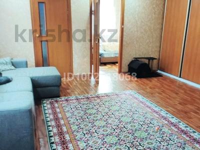 Продажа квартир в Восточно-Казахстанской обл.: 3-комнатная квартира · 63 м² · 1/5 этаж, 3 микрорайон 2 за 19 млн 〒 3-комнатная квартира · 63 м² · 1/5 этаж, 3 микрорайон 2 за 19 млн 〒 в Риддере