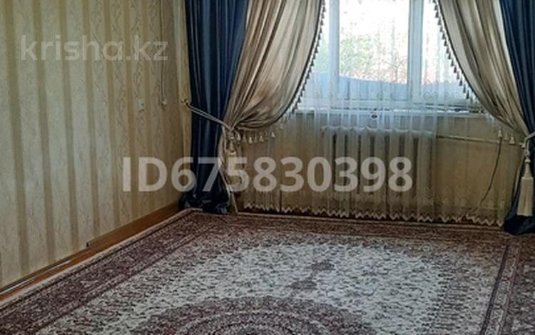 2-комнатная квартира · 58 м² · 5/5 этаж, 16-й микрорайон, 16-й микрорайон 43А — Шаяхметова за 19 млн ₸ в Шымкенте, Аль-Фарабийский р-н — фото 2