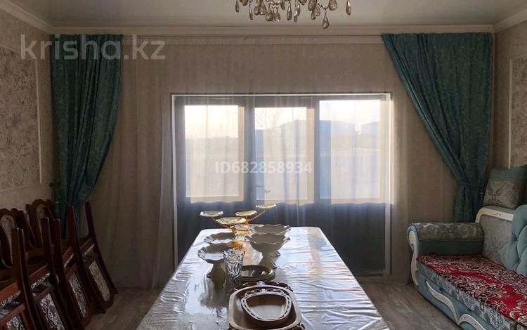 Отдельный дом • 4 комнаты • 160 м² • 6 сот., ул Астана угРахымбаева 1449 — Рахымбаева за 42 млн 〒 в  — фото 2