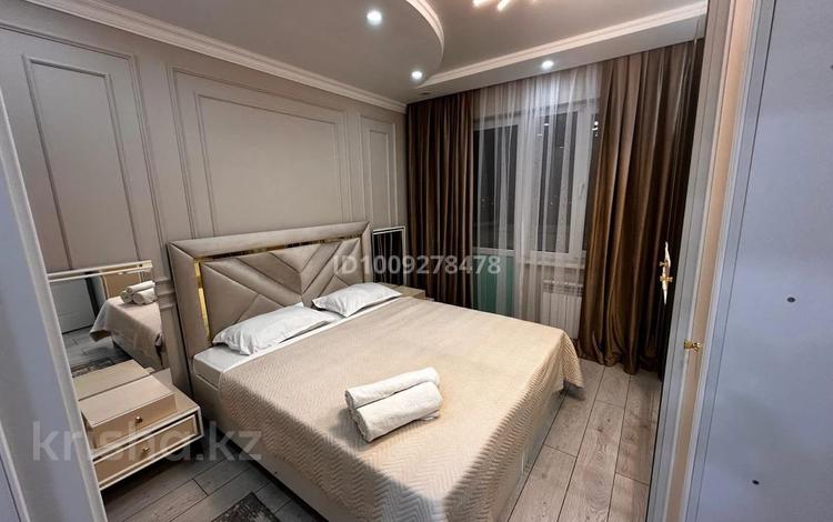 2-комнатная квартира · 80 м² · 9/12 этаж, мкр Акбулак, Дарабоз 1-83 — Алматы Арены за 25 000 ₸ в Алатауский р-н — фото 2