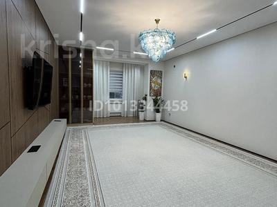 3-комнатная квартира · 127 м² · 1/7 этаж, 20-й мкр 16-17 за 62 млн ₸ в Актау