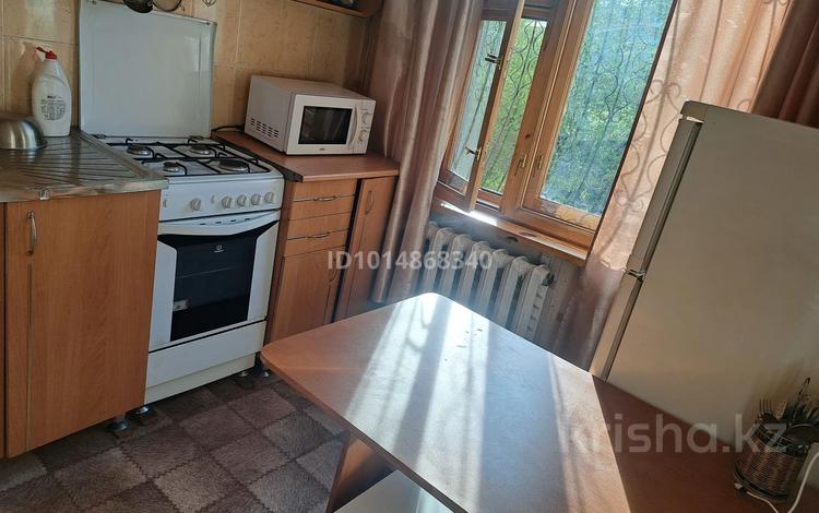 2-комнатная квартира · 48 м² · 1/5 этаж, Баздерева 33 за 150 000 ₸ в Семее — фото 2