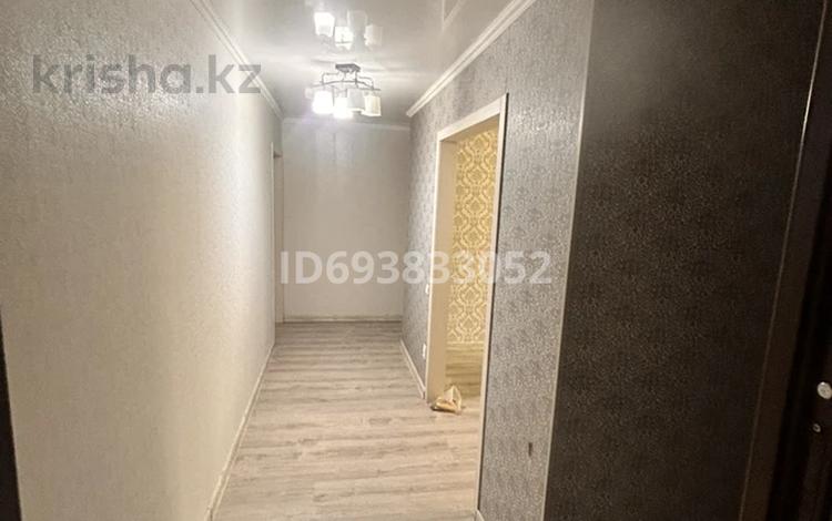 3-комнатная квартира, 63 м², 7/9 этаж, Металлург 26 за 23 млн 〒 в Темиртау — фото 2