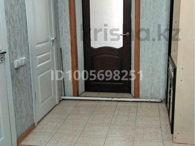 Отдельный дом · 4 комнаты · 100 м², Жансүгіров 6 — Қажы Рафия Ана мешіті за 250 000 〒 в Караоткеле