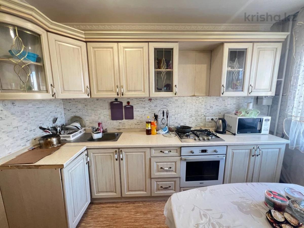 Хан олег еннамович. Анатолий хан фотограф. Анатолий хан. Кэтрин хан сериал 2019. Сергей хан сахалинский бард.