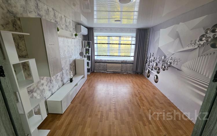 2-комнатная квартира · 53 м² · 5/5 этаж, 4 микрорайон 17 — 5 микрорайон за 13 млн ₸ в Риддере — фото 2