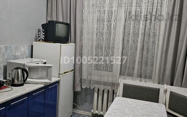 1-бөлмелі пәтер · 33 м² · 1/10 қабат, Жамакаева 153, бағасы: 8 000 ₸ в Семее — фото 8