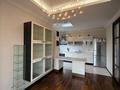 5-комнатная квартира · 253 м² · 5/6 этаж, Ходжанова 7 за 340 млн ₸ в Алматы, Бостандыкский р-н — фото 4